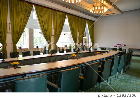 ベトナム　統一会堂の内閣会議室 12927306