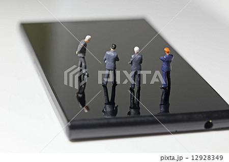スマートフォン 12928349