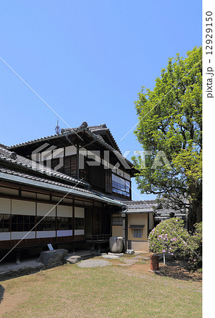 愛媛県新居浜市、住友グループの基礎を確立した広瀬宰平の旧宅・庭園を公園とした「広瀬公園」内の旧宅=「廣瀬記念邸」外観 愛媛県新居浜市、住友グループの基礎を確立した広瀬宰平の旧宅・庭園を公園とした「広瀬公園」内の旧宅=「廣瀬記念邸」外観 12929150