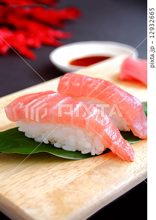 寿司　鮪　日本酒　和食 12932665