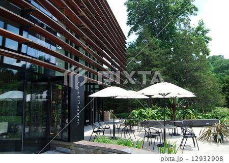 CORNELL PLANTATIONS  Nevin Welcome Center 12932908