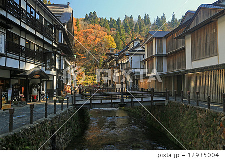 秋の銀山温泉 秋の銀山温泉 12935004