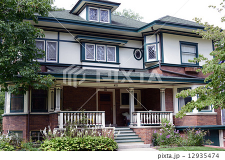 アメリカ　シカゴ　フランクロイドライト 12935474