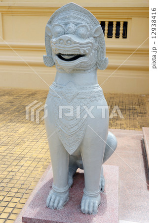 カンボジア プノンペン 王宮 カンボジア プノンペン 王宮 12938416