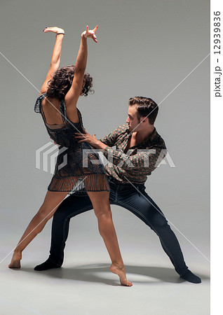Young couple dancing 12939836