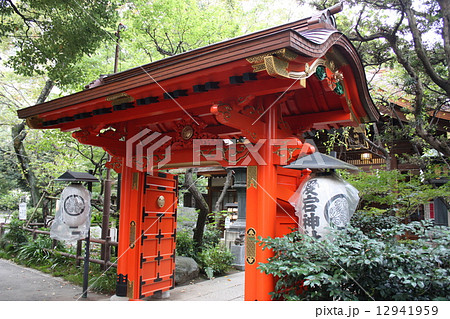 愛宕神社の朱門 12941959