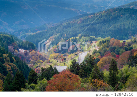 秋の恵那山の風景 秋の恵那山の風景 12942510