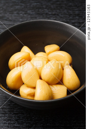 ニンニクのたまり漬け ニンニクのたまり漬け 12943163