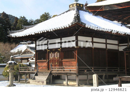 三井寺唐院の大師堂（重要文化財） 12946621