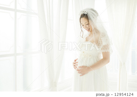 妊娠している花嫁 妊娠している花嫁 12954124