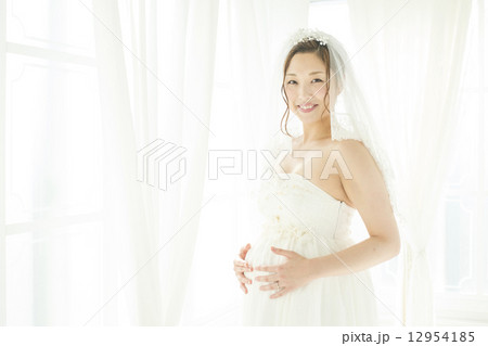 妊娠している花嫁 12954185