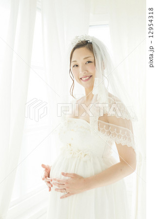 妊娠している花嫁 妊娠している花嫁 12954318