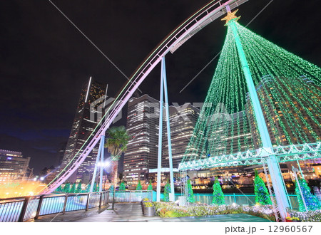 みなとみらい夜景 12960567