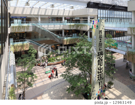 高松市丸亀町商店街再開発ビル「丸亀町グリーン」 高松市丸亀町商店街再開発ビル「丸亀町グリーン」 12963149