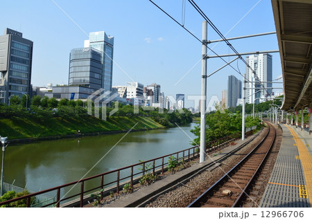 JR市ケ谷駅･2番線ホーム（東京都千代田区五番町2-1） 12966706