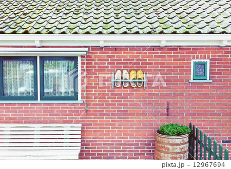 traditional house facade 12967694