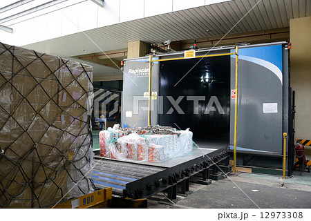 ベトナム　ホーチミン　空港保税地域 12973308