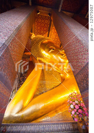 Buddha gold statue in Wat Pho, Bangkok Buddha gold statue in Wat Pho, Bangkok 12975087