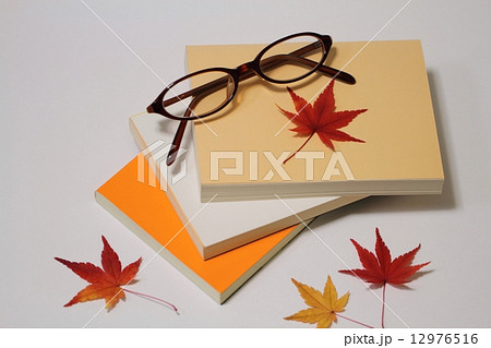 読書の秋 12976516