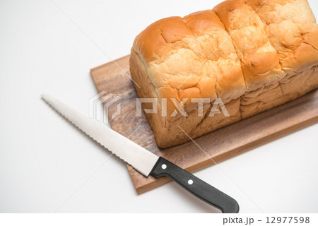 食パン 12977598