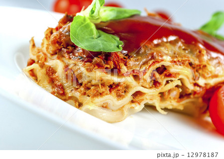 Lasagne Lasagne 12978187