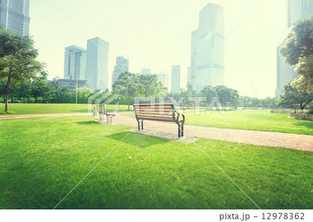 bench in park, Shanghai, China 12978362