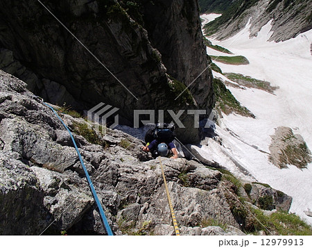 剣岳 八つ峰Cフェイス登攀中 剣岳 八つ峰Cフェイス登攀中 12979913