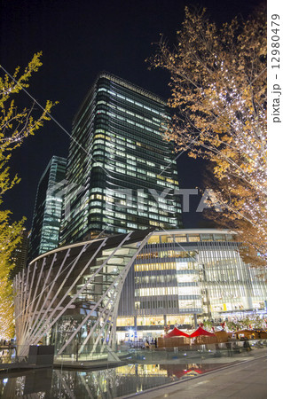 グランフロント大阪夜景 グランフロント大阪夜景 12980479
