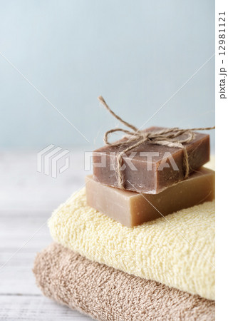 Towels with soap bars 12981121