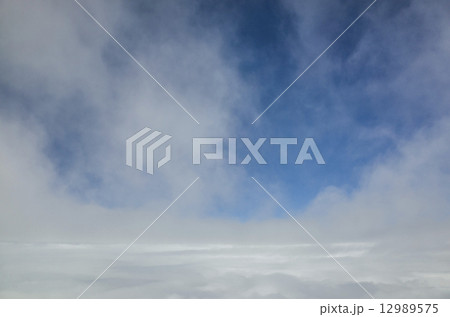 雲海と空 12989575
