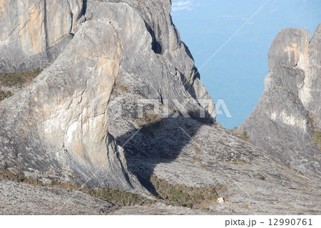 キナバル山の山頂付近（サバ州／東マレーシア･ボルネオ島） 12990761
