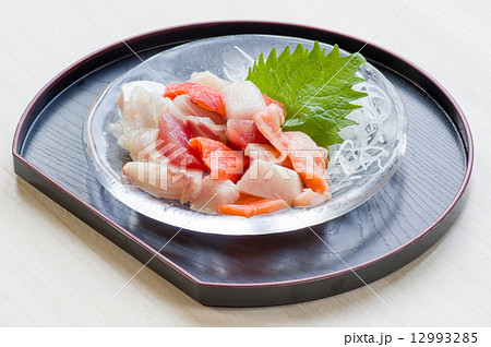 鮮魚切り落としの刺身 鮮魚切り落としの刺身 12993285
