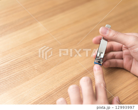 爪切り 12993997