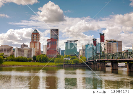 Downtown Portland cityscape 12994175
