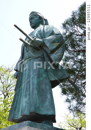 新選組副長･土方歳三の像（高幡不動尊(金剛寺)／東京都日野市高幡） 12995511