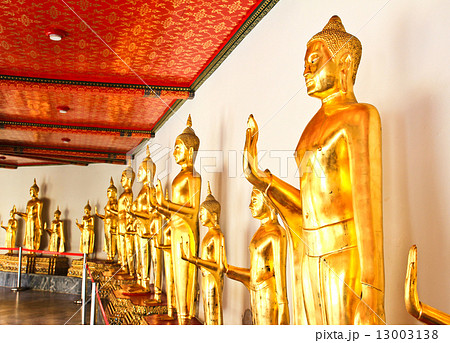 Golden Buddha image in wat pho temple ,Bangkok ,Thailand. 13003138