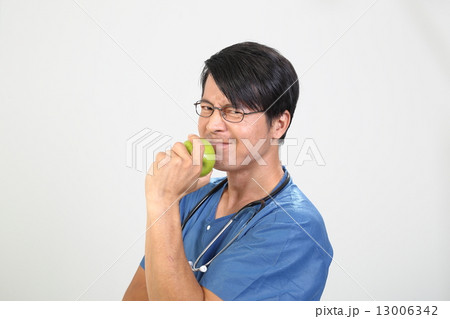 Docor in OT uniform apple Docor in OT uniform apple 13006342