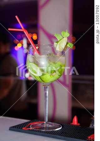drinks 13007092