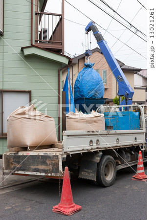 地盤改良工事用の建築資材　 13021261