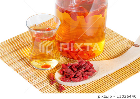 Infusion of goji berries with dry berries 13026440
