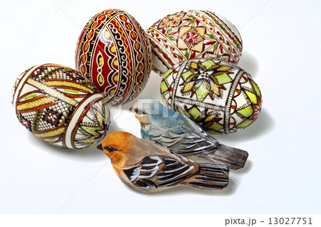 easter eggs do with birds 13027751