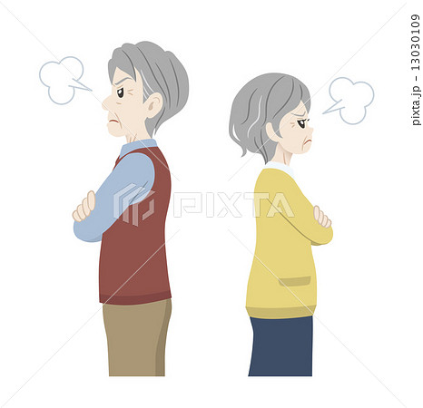 喧嘩中の老夫婦 背景無 喧嘩中の老夫婦 背景無 13030109