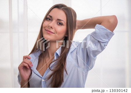 Nice girl in the morning 13030142