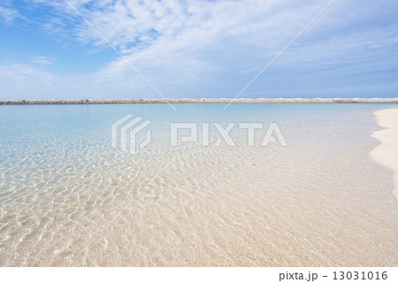 沖縄のビーチ・美々ビーチ 13031016