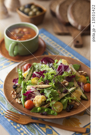 サラダプレート 13031422