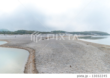 青森県むつ市 朝霧の恐山 青森県むつ市 朝霧の恐山 13032245