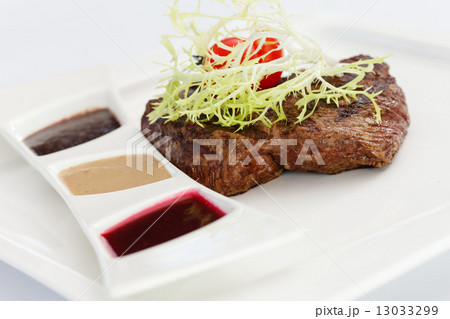 steak with sauces 13033299