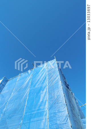 建築現場・ブルーシート 13033697