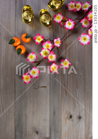 chinese new year decorations top down view with copyspace 13034105