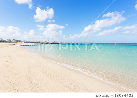 沖縄のビーチ・トロピカルビーチ 沖縄のビーチ・トロピカルビーチ 13034402